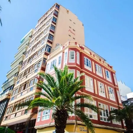 Studio In With Terrace And Wifi 300 M From The Beach Daire *